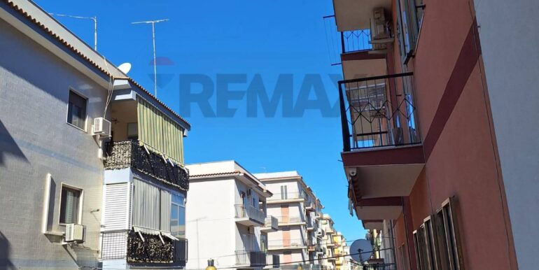 20251119123248-1002184-9