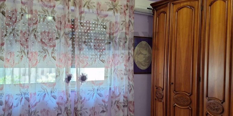 20251119123333-1002184-20