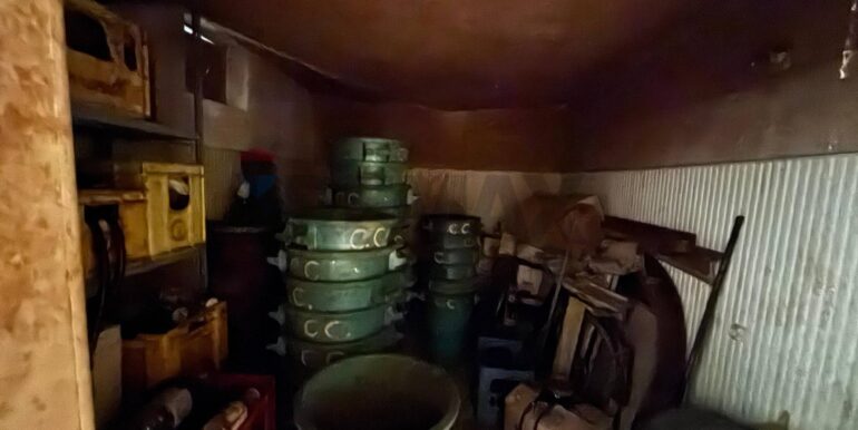 20251119151651-1002219-18