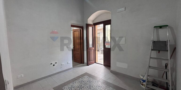 20251119153835-1002242-7