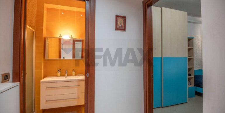 20251119170703-996866-1