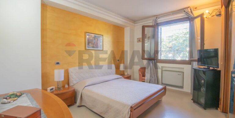 20251119170733-996866-12