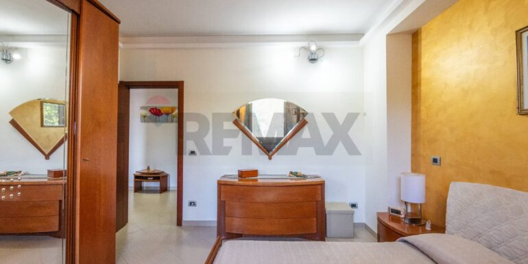 20251119170735-996866-13