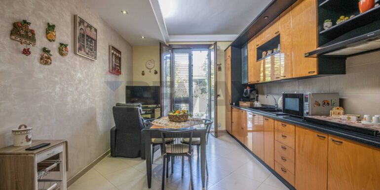 20251119170801-996866-22