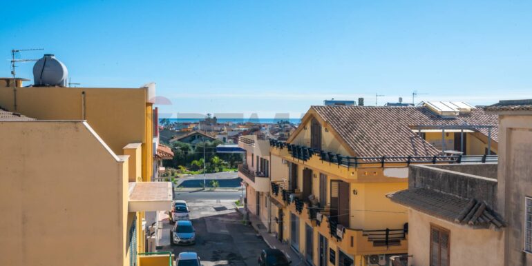 20251119170902-996866-45