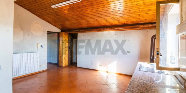 20251119175914-1002305-15