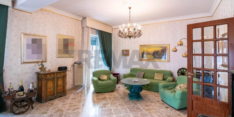 20251119184625-1000947-12