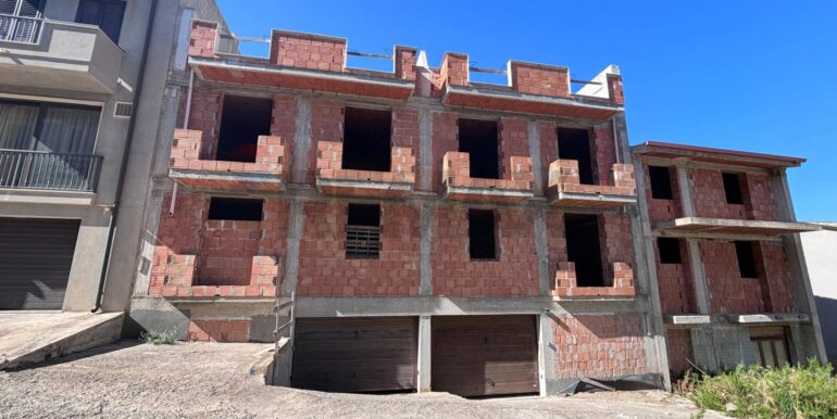 20251119205350-1002352-51