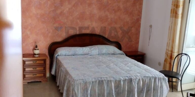 20251119220009-1002354-12