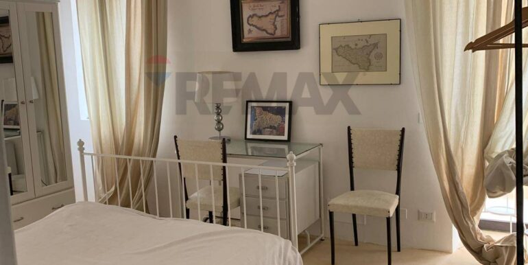 2025111922219-1002152-2