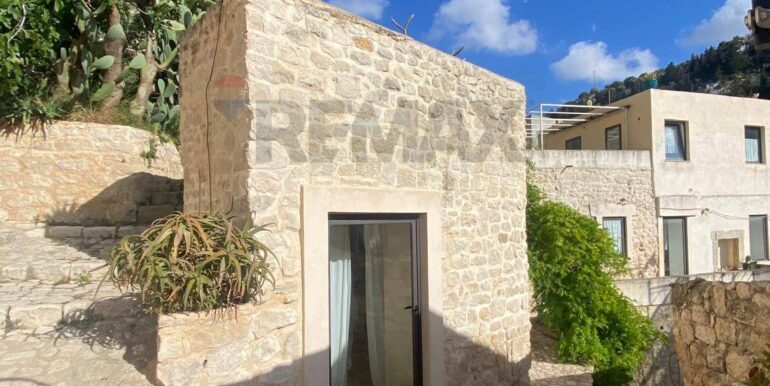 2025111922242-1002152-10