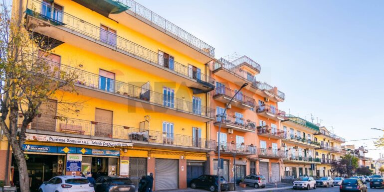 20251120101956-1002369-3