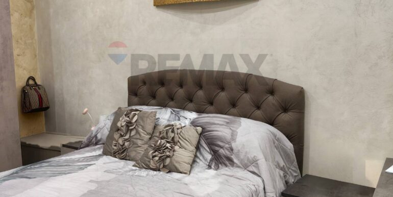 20251120114712-1001302-5