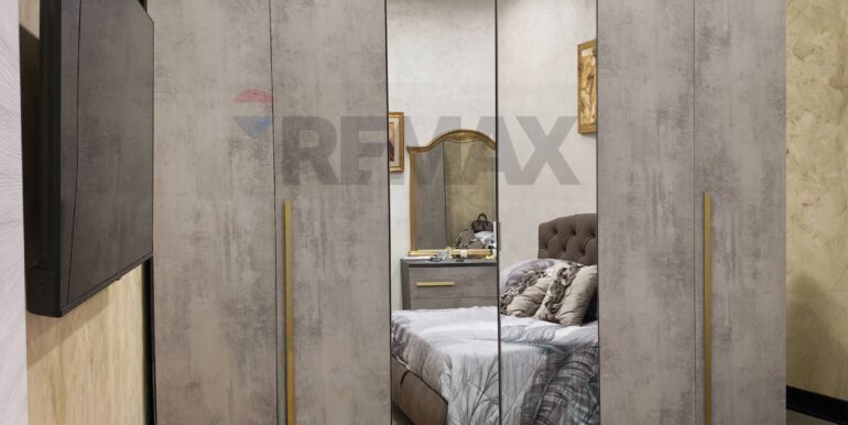 20251120114715-1001302-6