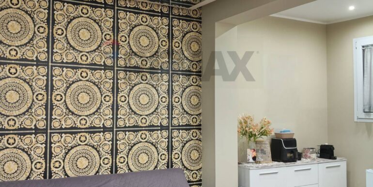 20251120114732-1001302-12