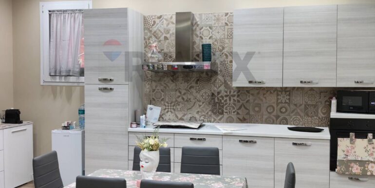 20251120114736-1001302-13