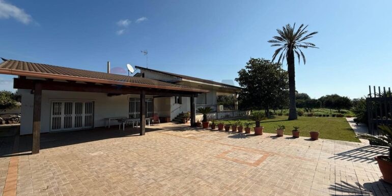 20251120124434-1002409-7