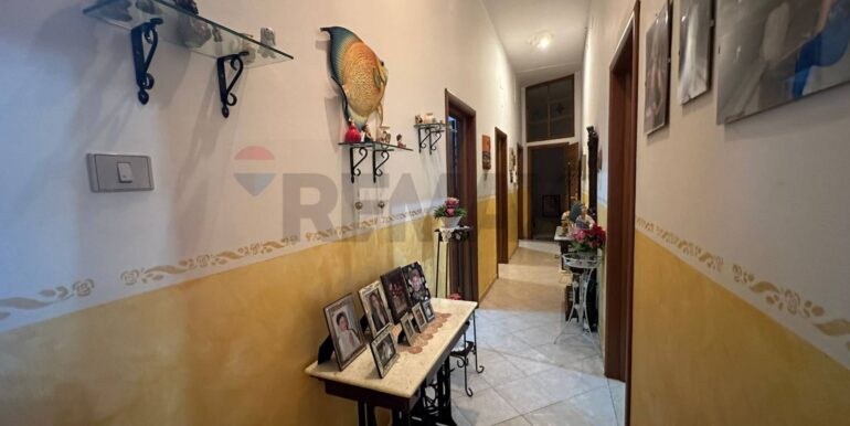 20251120163037-1002462-8