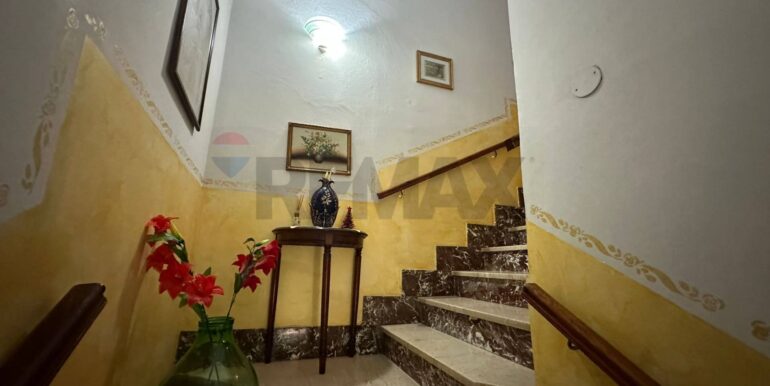 20251120163038-1002462-11