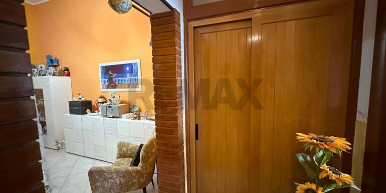 20251120163038-1002462-12