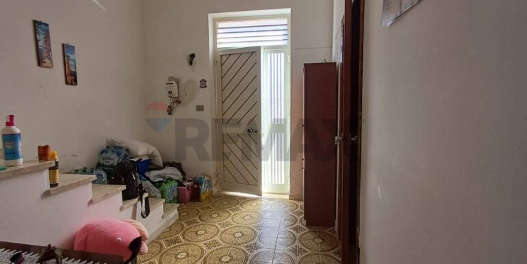 20251120182022-1002512-3