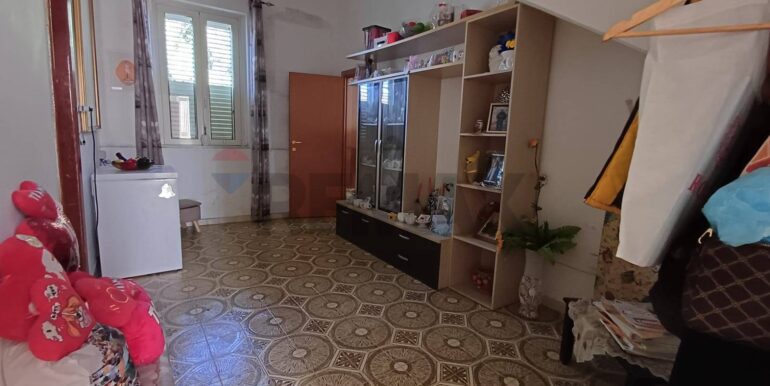 20251120182134-1002512-16