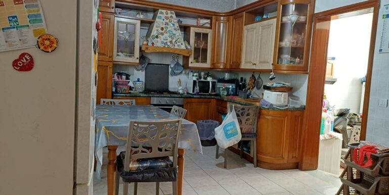 20251120182143-1002512-18