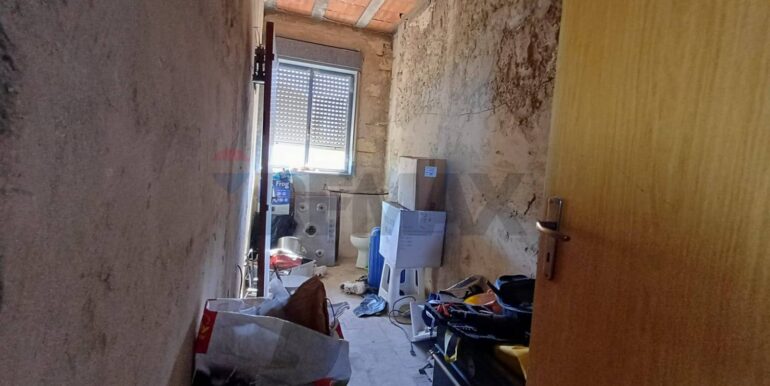 20251120182147-1002512-19