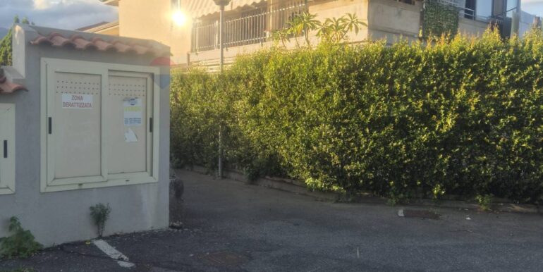 20251120192749-1002541-1