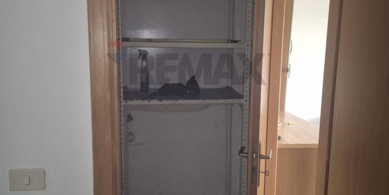 20251120192822-1002541-12