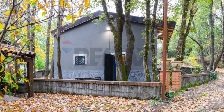 20251120214822-1002552-26