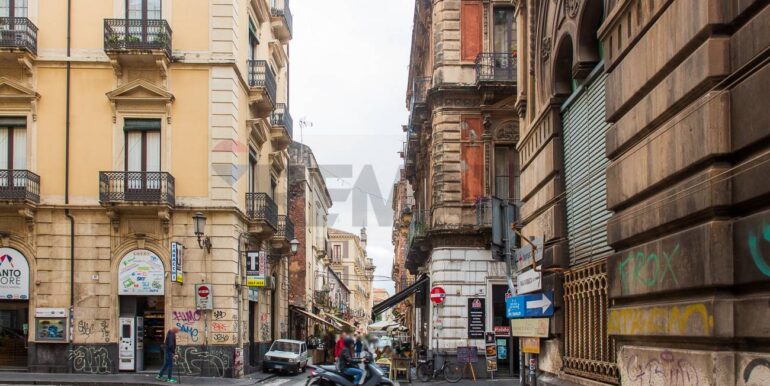 20251121115833-1002615-1