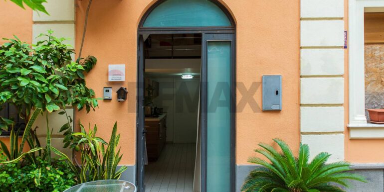 20251121115922-1002615-12