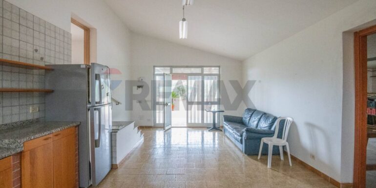 20251121185332-1002409-15