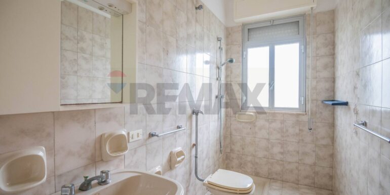 20251121185510-1002409-29