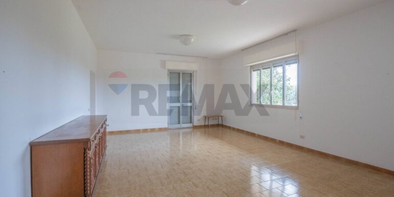 20251121185544-1002409-34