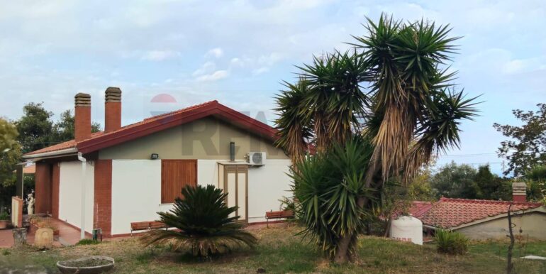 20251122122829-1002346-4