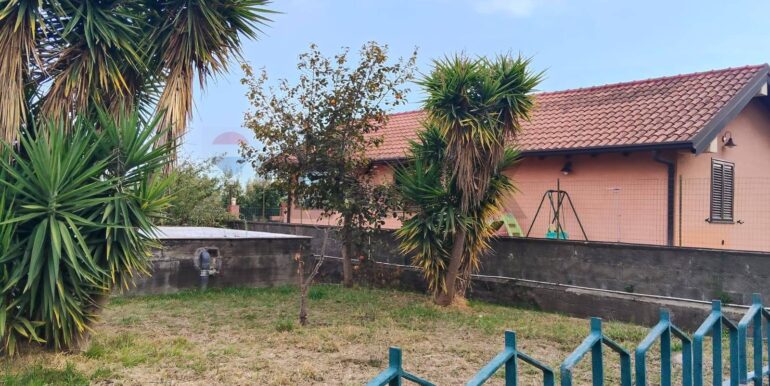 20251122122838-1002346-7