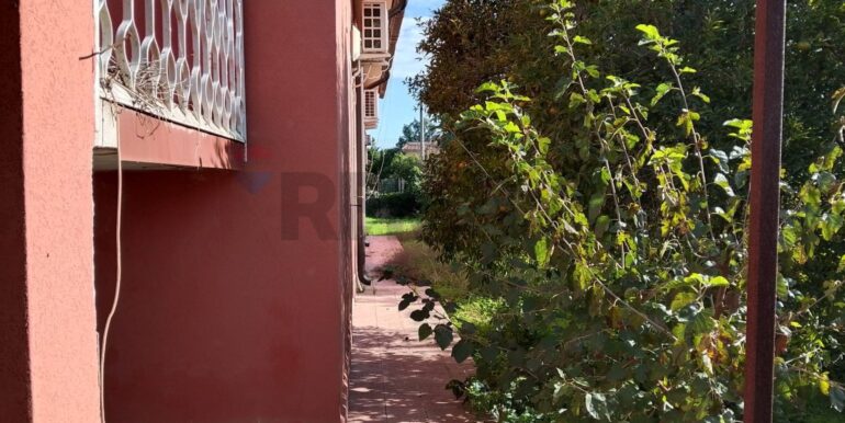 20251122123438-1002563-4