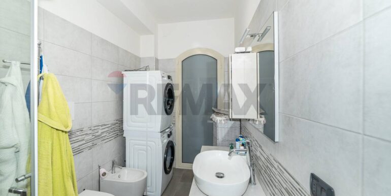 20251122214501-1000953-10