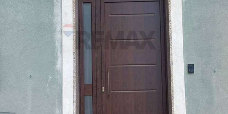 20251123163517-1002867-4