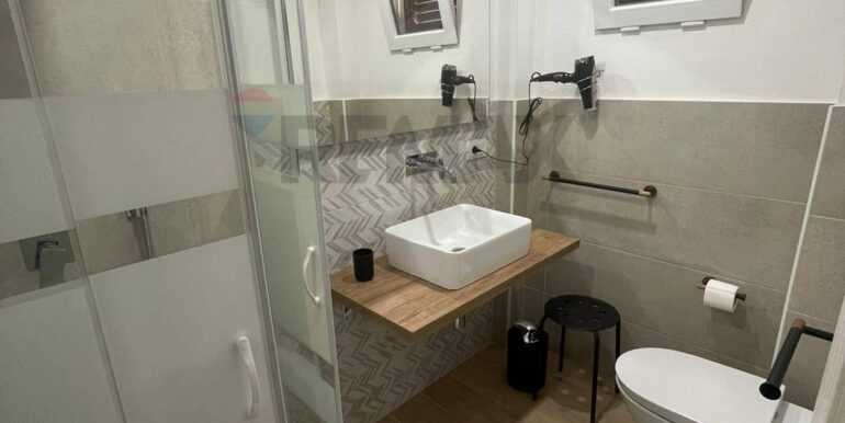 20251123163550-1002867-18