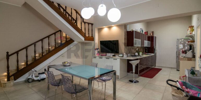 20251124110310-1000963-6