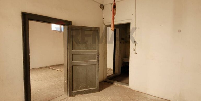 20251124112518-1002919-2