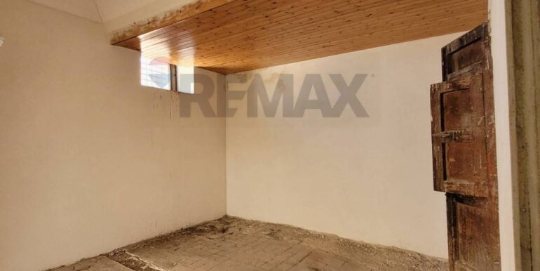 20251124112518-1002919-4