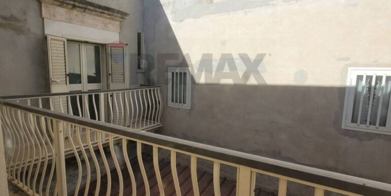 20251124112518-1002919-5