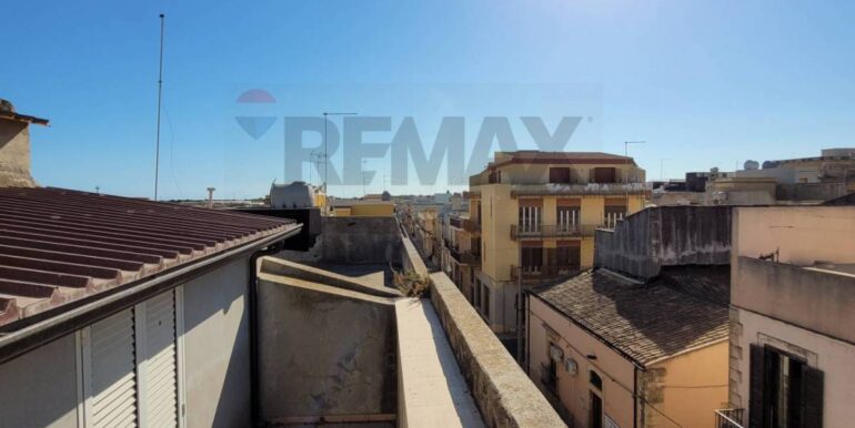 20251124112520-1002919-16