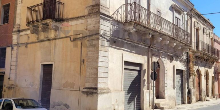 20251124112521-1002919-24