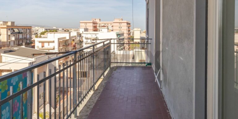 20251124115139-999356-6