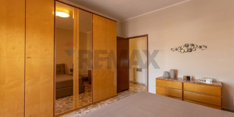 20251124115159-999356-13